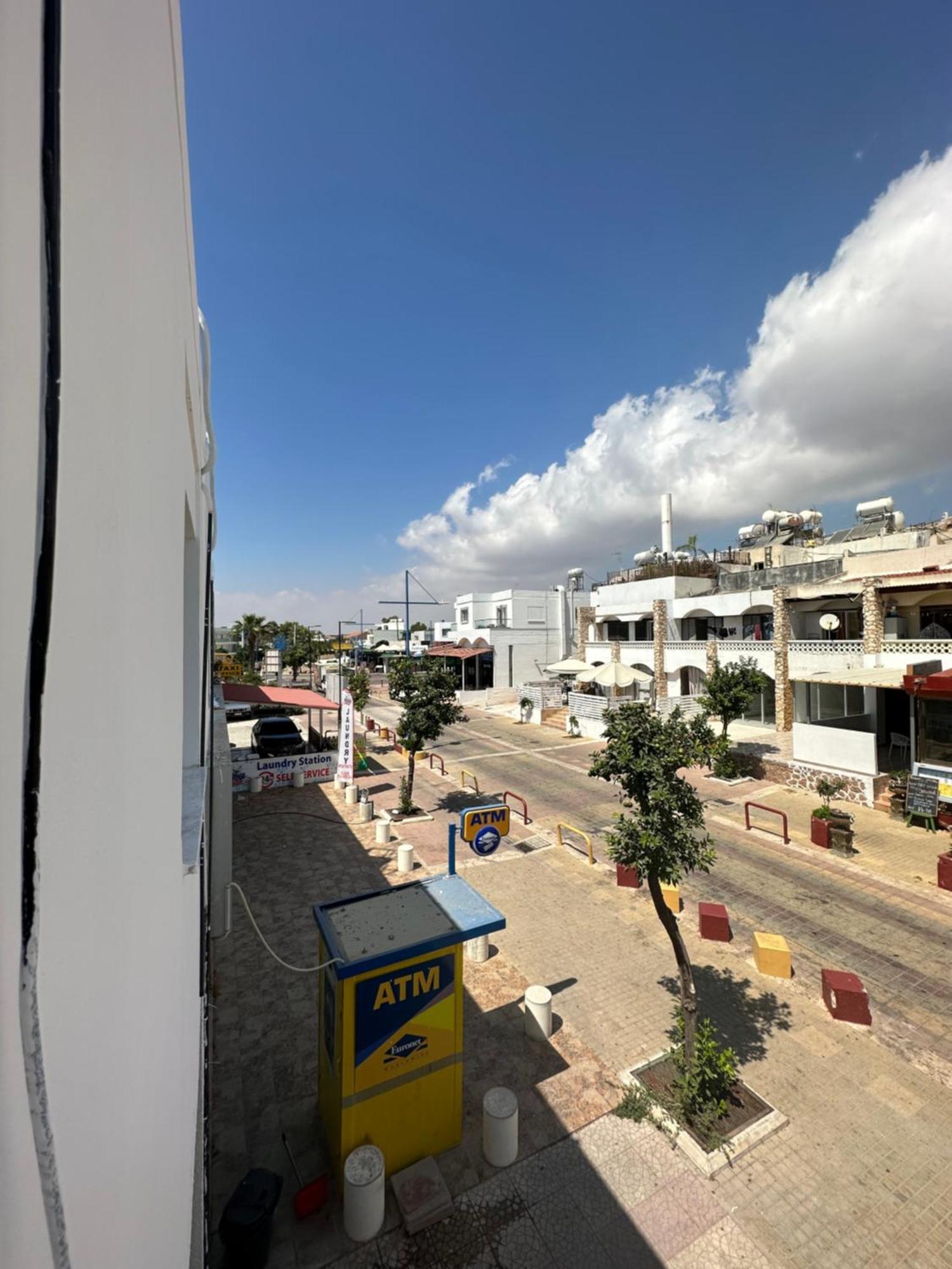 איה נאפה Sun Plaza Suites - Adults Only מראה חיצוני תמונה