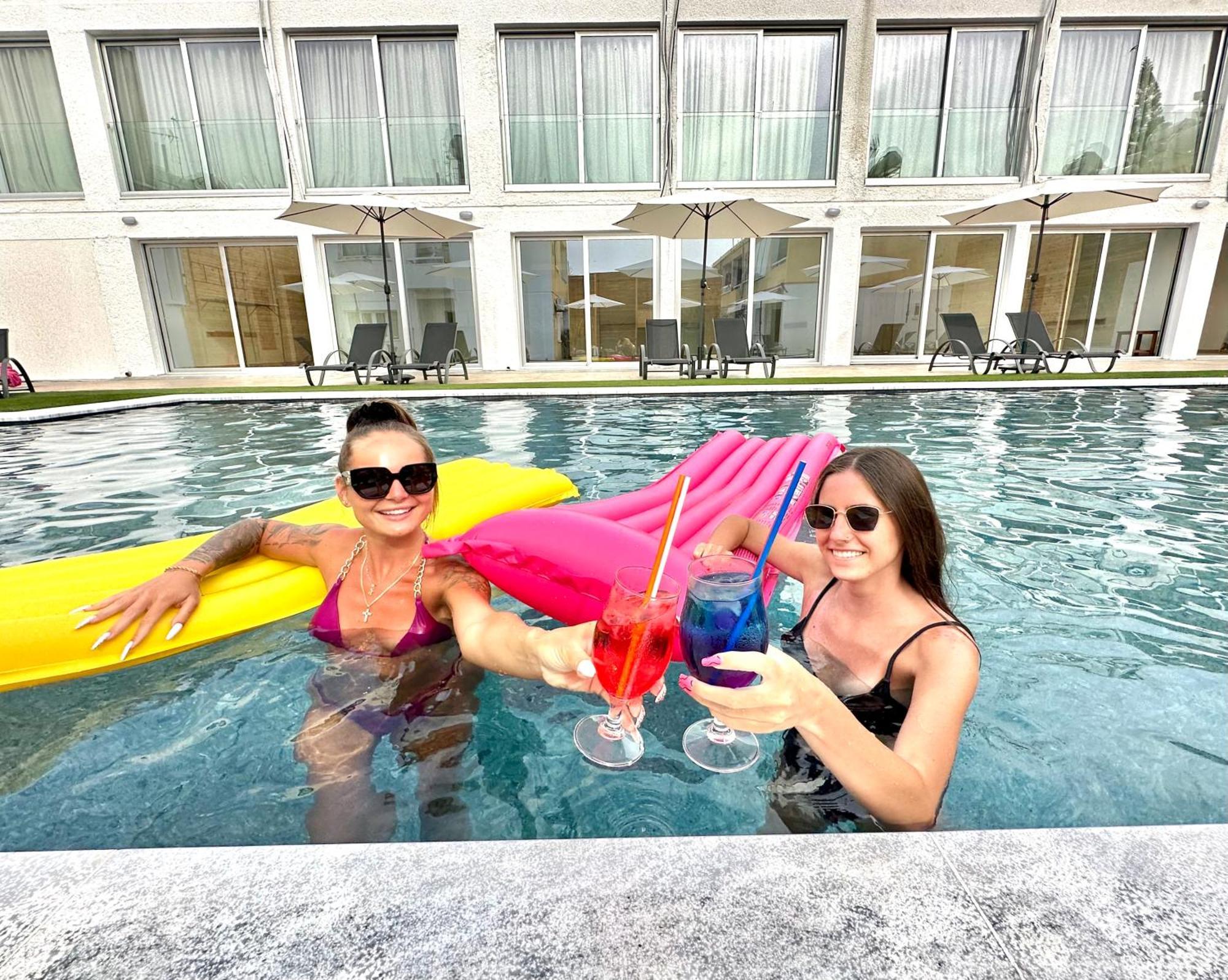 איה נאפה Sun Plaza Suites - Adults Only מראה חיצוני תמונה