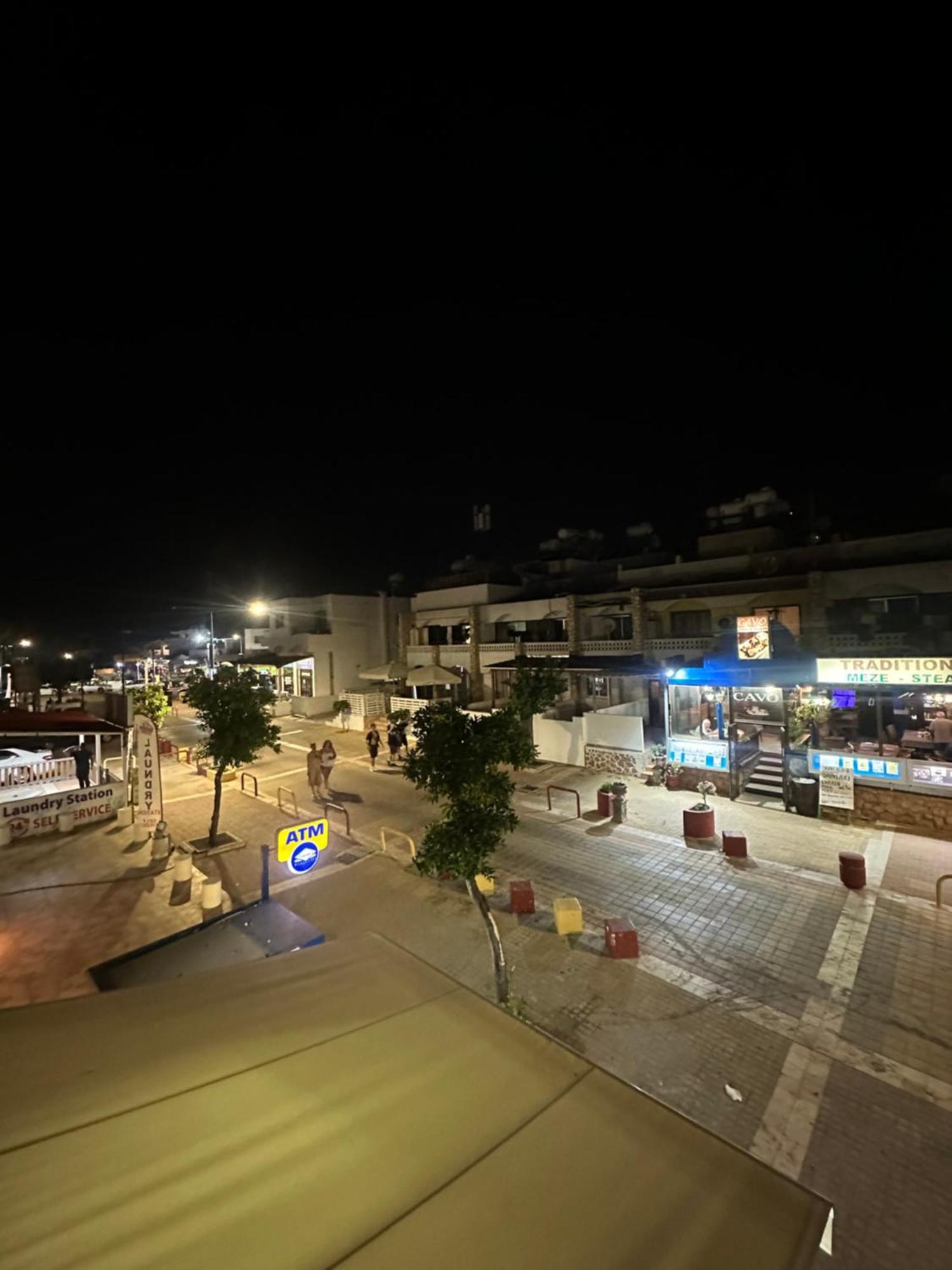 איה נאפה Sun Plaza Suites - Adults Only מראה חיצוני תמונה